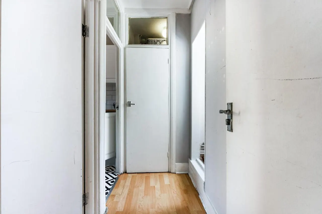 Shoreditch Studio - Sleeps 2 London Apartment